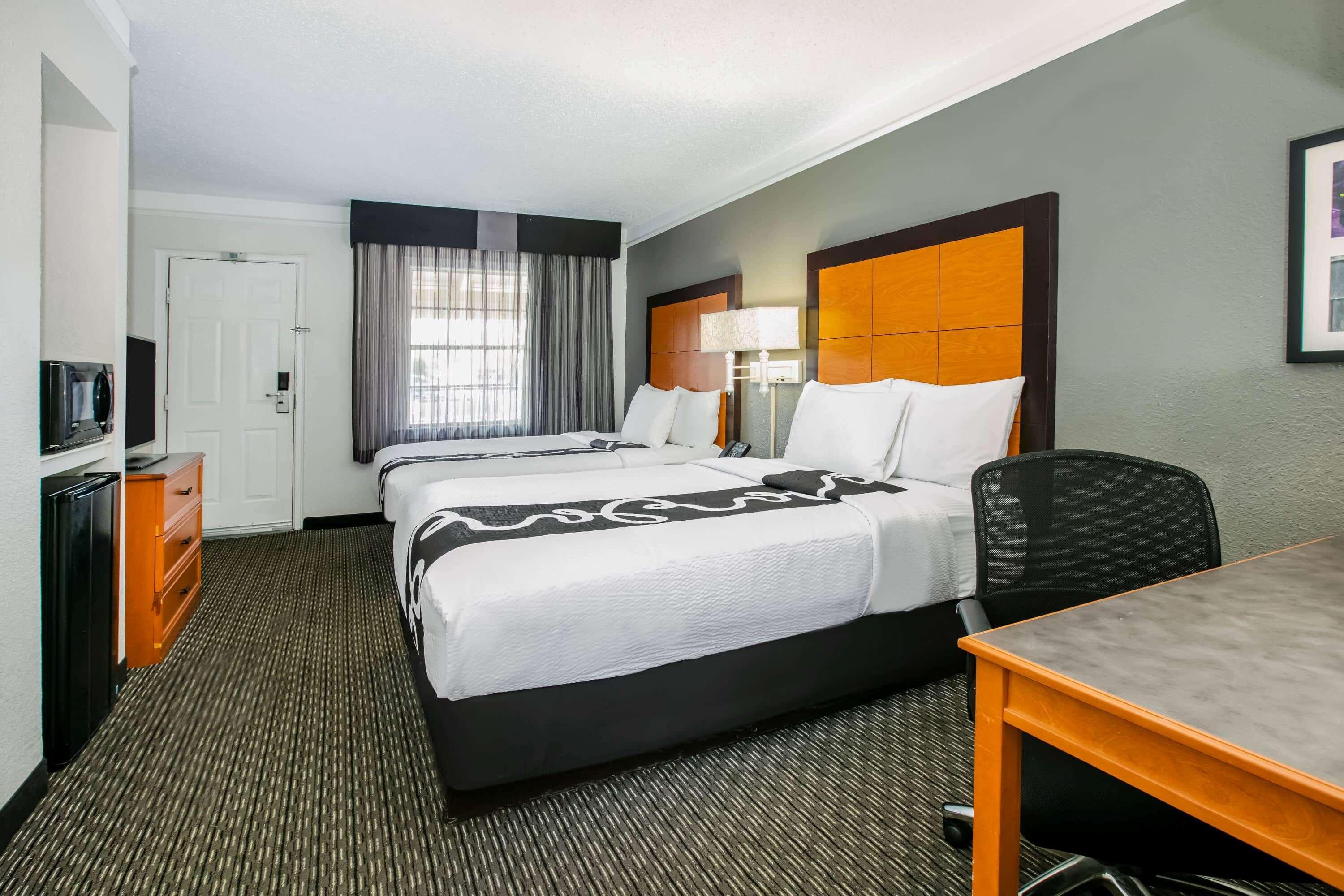 La Quinta Inn By Wyndham Dallas Uptown Εξωτερικό φωτογραφία