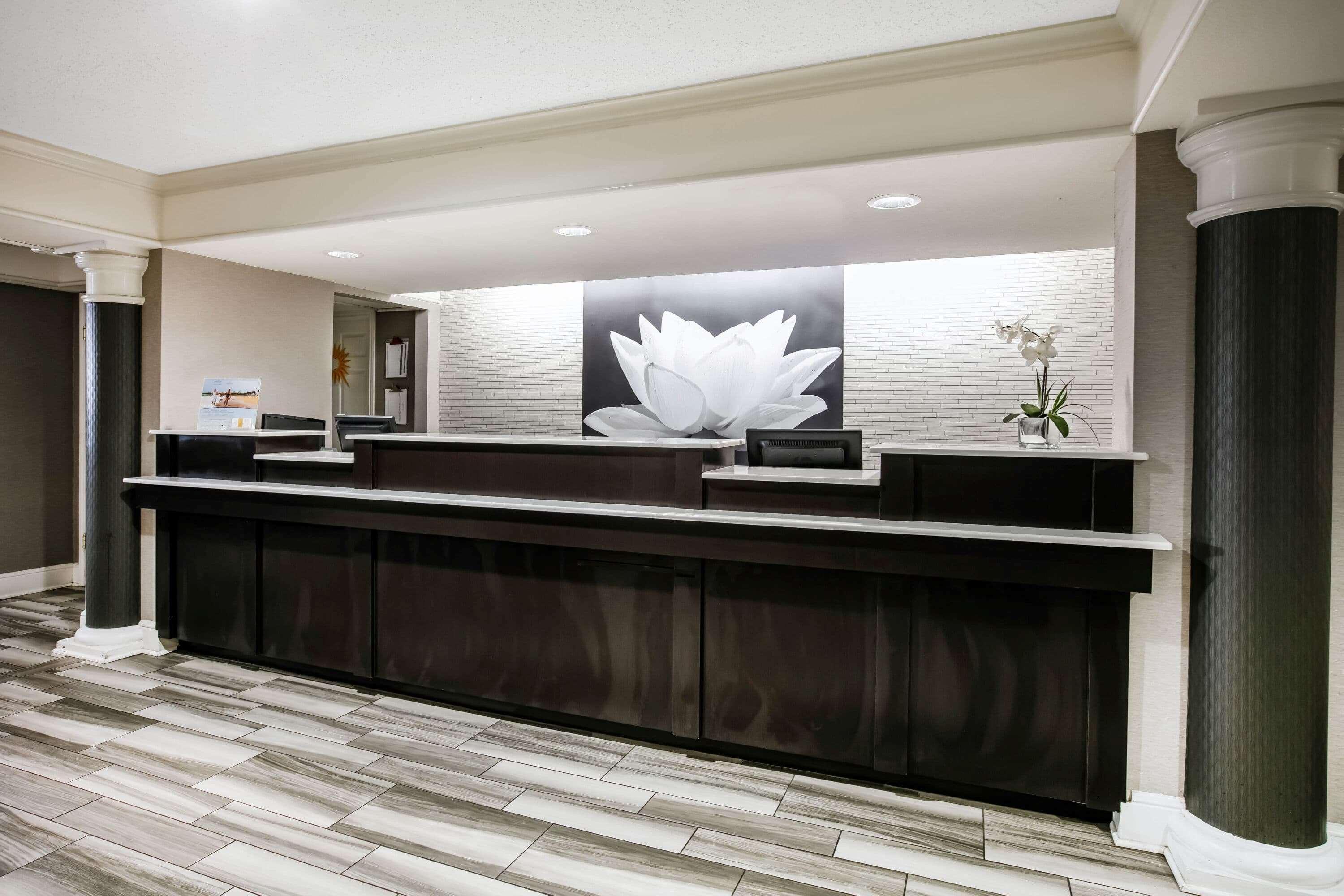 La Quinta Inn By Wyndham Dallas Uptown Εξωτερικό φωτογραφία