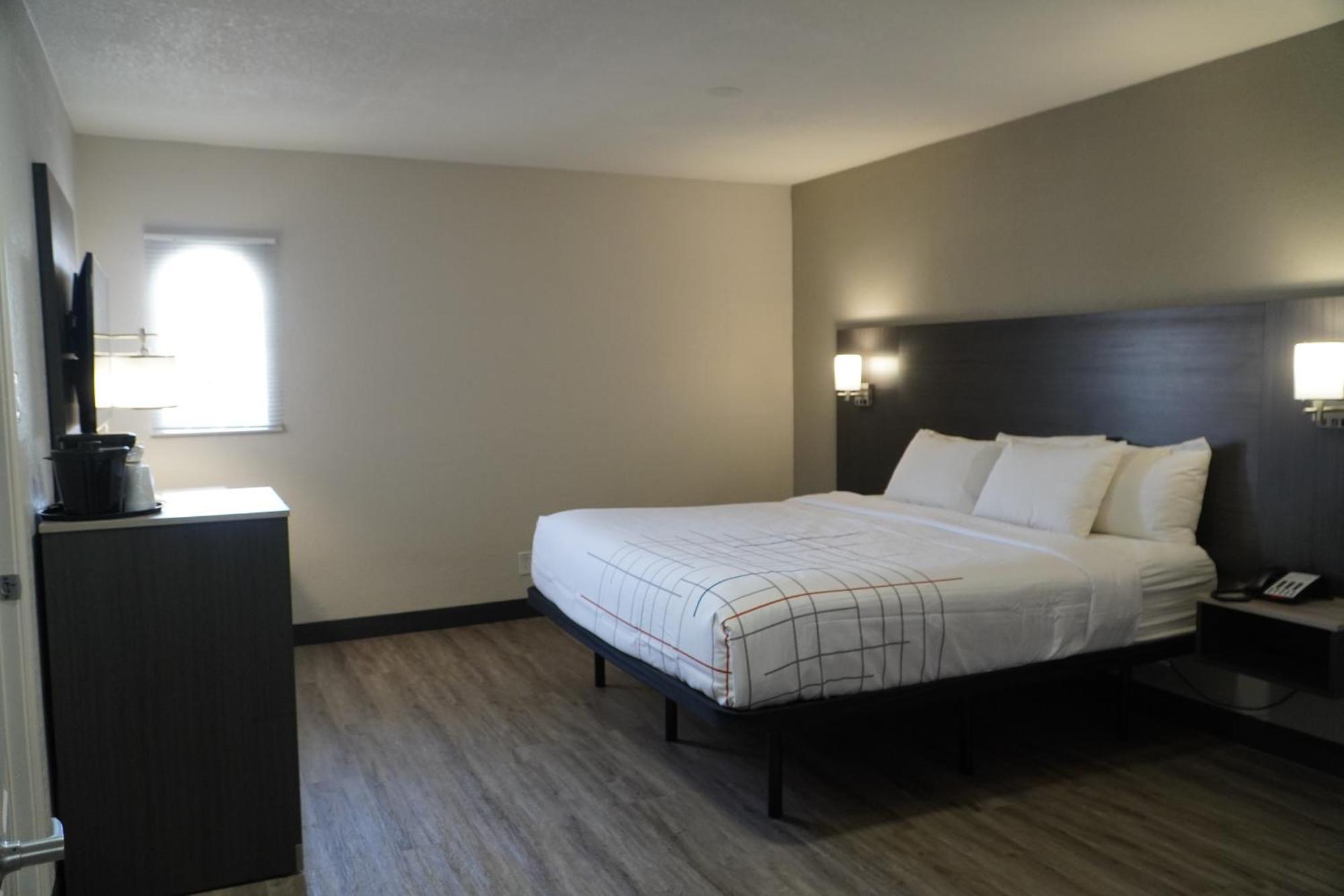 La Quinta Inn By Wyndham Dallas Uptown Εξωτερικό φωτογραφία