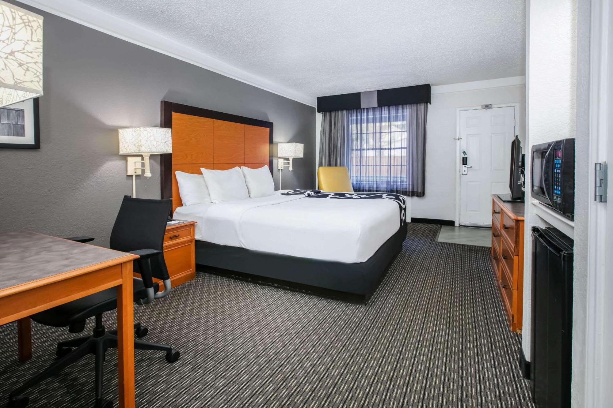 La Quinta Inn By Wyndham Dallas Uptown Δωμάτιο φωτογραφία