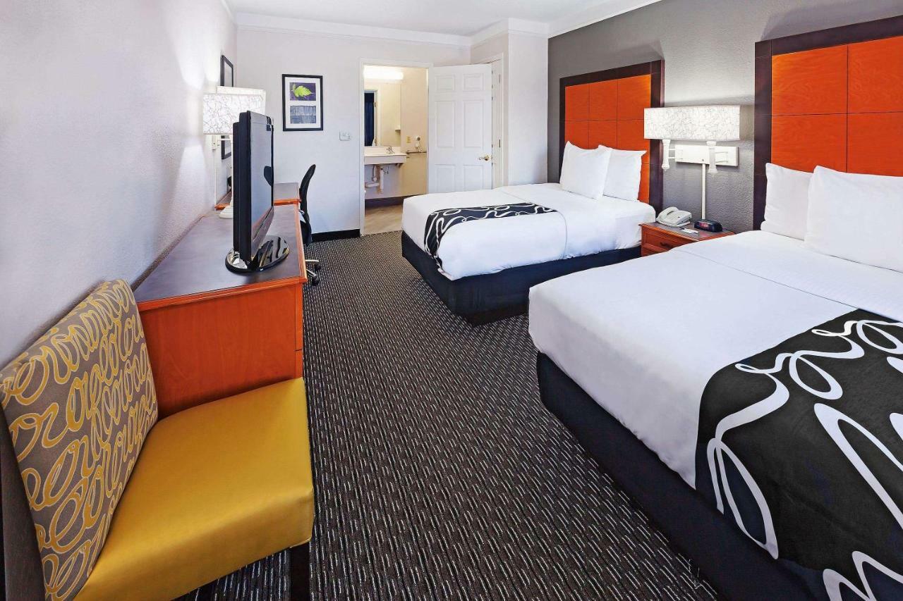 La Quinta Inn By Wyndham Dallas Uptown Εξωτερικό φωτογραφία